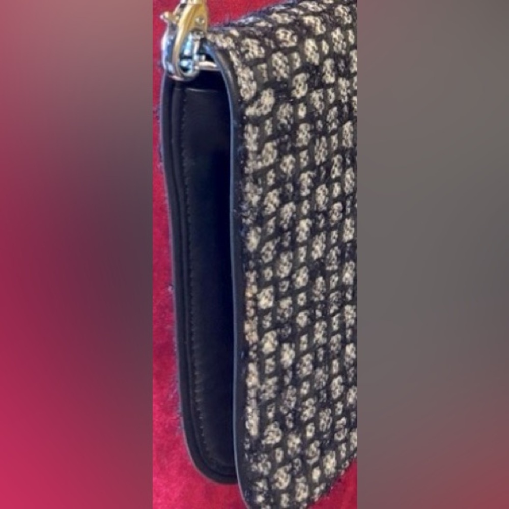 TORY BURCH REVA TWEED BAG/CLUTCH - Pre Owned - Great Condition - Picture 11 of 14